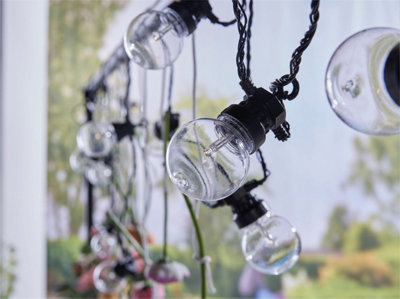 Luxform Lighting Outdoor Fiji 20 Bulb String Light Set with 24 Hour Timer
