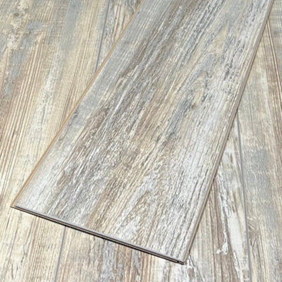 Luxury 8mm Thick Rustic Laminate Flooring Washed Old-Pine Click Plank Flooring Farmhouse Style 2.131m2 Pack