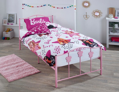 Barbie double deals bed