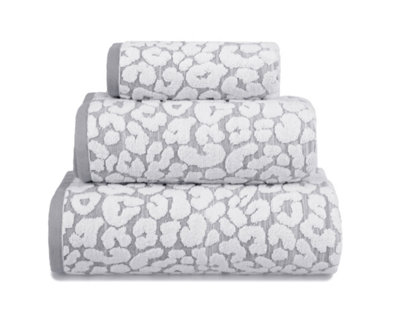 Luxury Jacquard Leopard Bath Sheet - Monochrome - 5