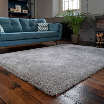 Luxury Silver Grey Super Thick Shaggy Area Rug 120x170cm DIY at B&Q