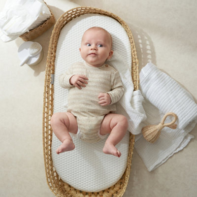 Luxury White Fabric Basket Changing Mat