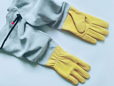 M-Grey Heavy-Duty Goatskin Long Sleeve Gardening Gloves