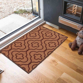 Machine Washable Quatrefoil Design Anti Slip Doormats Beige 120x160 cm