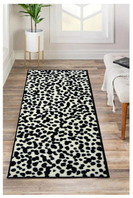 Maestro Collection Dalmation Design Rug in Black & White 46-3616