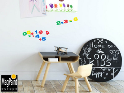 Magnet Paint 2.5L - turns virtually any smooth flat surface into a magnetic work or play area