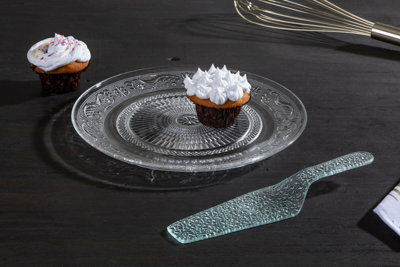 Maison by Premier Clear Glass Cake Plate And Slice
