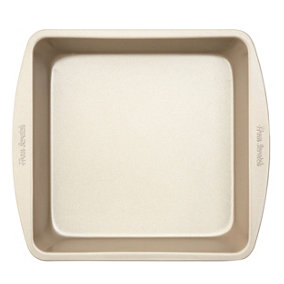 Maison by Premier From Scratch Satin Champagne Square Cake Tin
