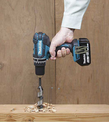 Makita 18v LXT Grease Gun Attachment with DHP482 2 Speed Cordless Combi Drill