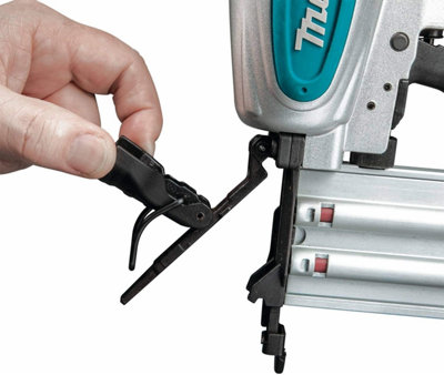 Makita AF506 18g Gauge Brad Air Pin Nailer In Case 6l Air Compressor 116psi 8b