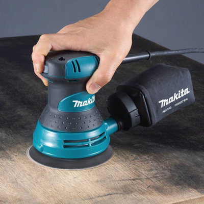 B&q discount makita sander