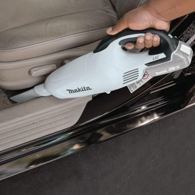 MAKITA DCL180ZW 18v Handheld vacuum DIY at B Q