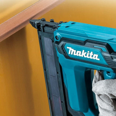 Makita DFN350Z 18v Cordless 18 Gauge LXT Brad Nailer 18g Bare Tool