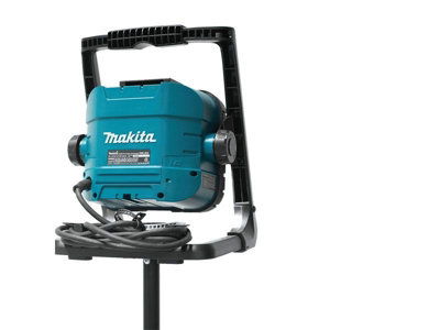 Makita dml805 18v new arrivals