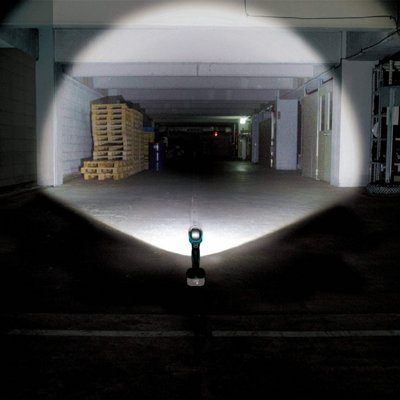 Makita DML808 18V / 14.4V LXT Torch Adjustable Beam LED Light Pivot 200 Lumens