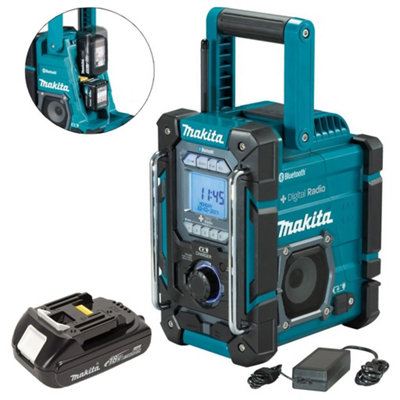 Makita DMR301 Digital DAB Built in Charger Site Radio DAB Bluetooth & 18v BL1815