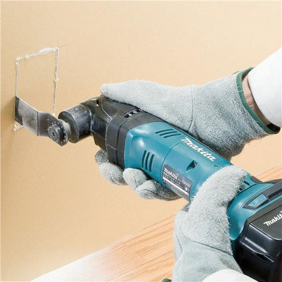 MAKITA DTM50RT1J1 18v Multi function tool