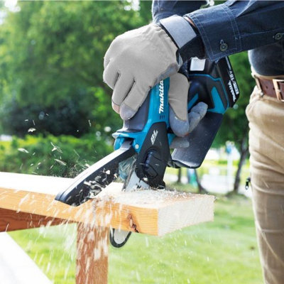 Makita 18v cordless chainsaw hotsell