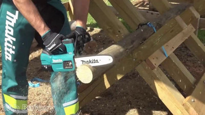 Makita best sale duc254 chainsaw