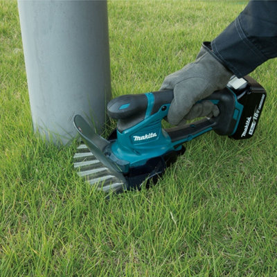 Makita DUM604ZX LXT 18v Li-Ion Cordless Grass Shear Cutter