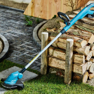 Cordless makita online strimmer