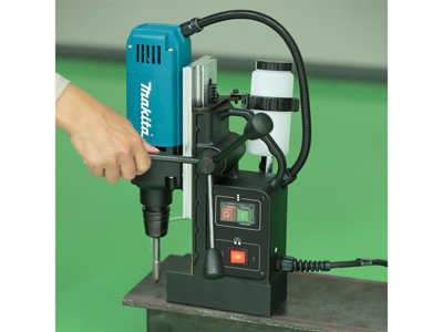 Makita magnetic deals drill