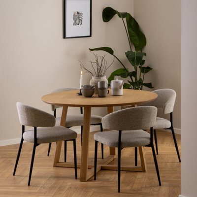 Mallika - Table main image 0