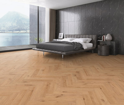 Manor Herringbone Water Resistant Laminate by Remland (Oak Light Natural)