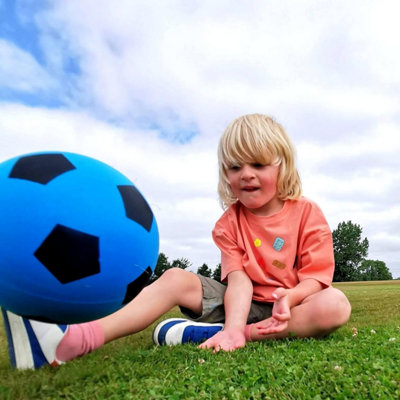 MantraRaj Pack of 2 Blue Football 17.5cm Sponge Foam Soccer Ball Suitable for Indoor Outdoor Games for Kids Garden Games