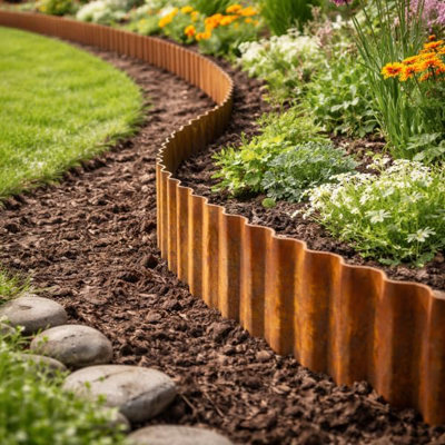 Marco Paul 6m Garden Rust Effect Steel Edging