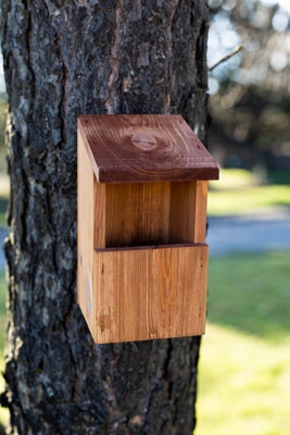 Marco Paul Hanging Robin Nesting Box - Small Birds