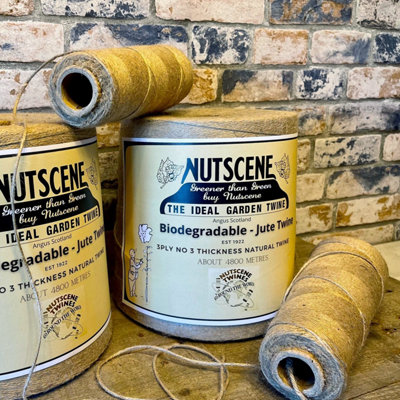 Marshalls Garden Giant Spool 4800m 3-Ply Jute Twine for Gardening & Crafts