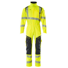 Mascot Accelerate Safe Boilersuit with Kneepad Pockets (Hi-Vis Yellow/Dark Navy)  (XX Large)