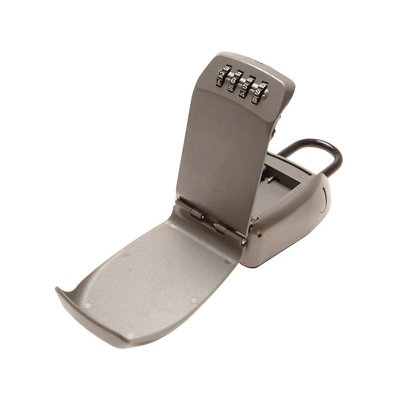 Master Lock 5414e Portable Shackled Combination Reinforced Security Key ...