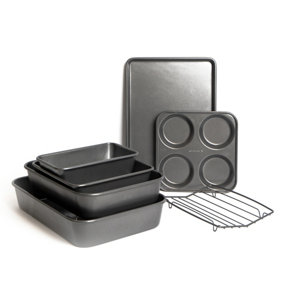 MasterClass 7 Piece Bakeware Set, Including Roasting Pans, Roasting Rack, Baking Trays, Loaf Tin and Yorkshire Pudding Pan