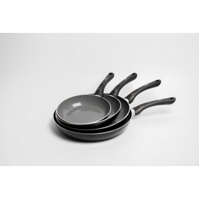 MasterClass Can-To-Pan Recycled Aluminium & Ceramic Non-Stick Frying Pan Bundle with 3 Frying Pans Sized 20cm, 24cm, 28cm & 30cm