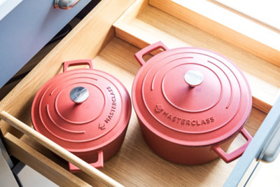 MasterClass Cast Aluminium Red Casserole Dish, 2.5L