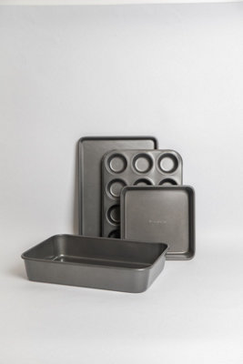 MasterClass Set of NonStick Large Roasting Pan, Baking Tray, Twelve Hole Deep Baking Pan, Bake