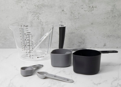 MasterClass Smart Space 5-Piece Measuring Spoon, Cup and Jug Set