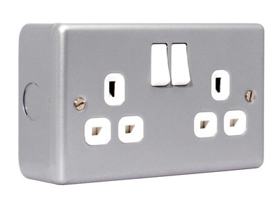 Masterplug MC522-01 Metal Clad Switched Socket 2-Gang 13A MSTMC522