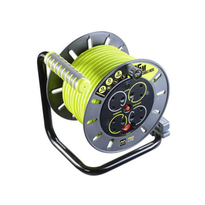 Masterplug Pro XT 4 Socket 13A Open Cable Reel 25m 240V