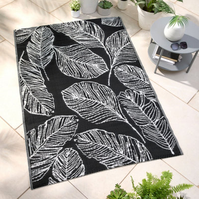 Matteo Leaf Print UV Resistant Black Outdoor Rug