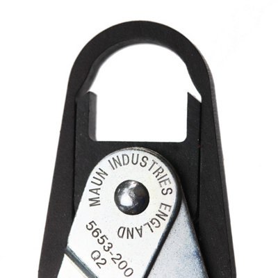 Maun Olive Cutter Plier Type Tool 22 mm DIY at B Q