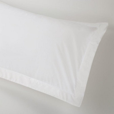 MEDITERRANEAN LINENS Valencia 100% Egyptian Cotton 200 Thread Count Oxford Pillowcases pair -White