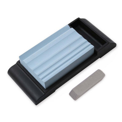 Medium Whetstone for Carving Tools (with Rubber Stand) 2HS-13 1000gr