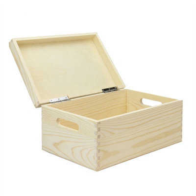 Medium Wooden Storage Box Pukkr