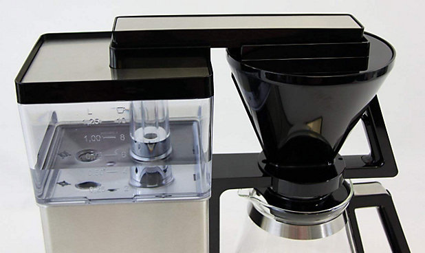 Melitta 6764396 Aroma Signature Deluxe Black Filter Coffee Machine | DIY at  B&Q