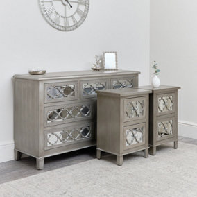 Melody Maison 7 Drawer Chest of Drawers & Pair of 2 Drawer Bedsides - Sabrina Silver Range