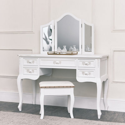 Melody Maison Antique White Closet, Dressing Table Set, Chest of Drawers & Pair of Bedside Tables - Pays Blanc Range