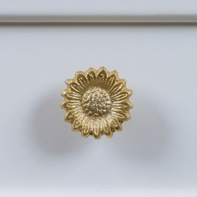 Melody Maison Gold Sunflower Drawer Knob